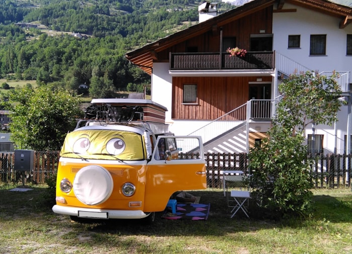 Piazzola Camper (Inclusa 1 Persona)