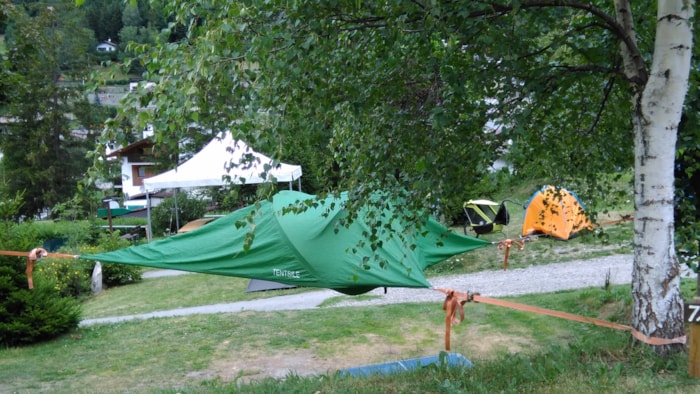 Piazzola Tenda (Inclusa 1 Persona + 1 Auto O 1 Moto)