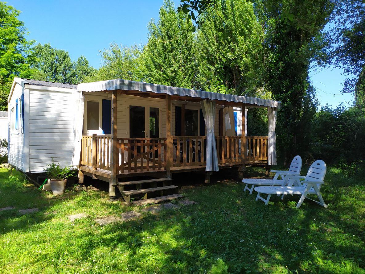Location - Mobil-Home Super Sélénia 35M² - 2 Chambres - Terrasse Couverte 15M² - Camping du Lac de Groléjac en Dordogne Location - Mobil-Home Super Sélénia 35M² - 2 Chambres - Terrasse Couverte 15M² - Camping du Lac de Groléjac en Dordogne