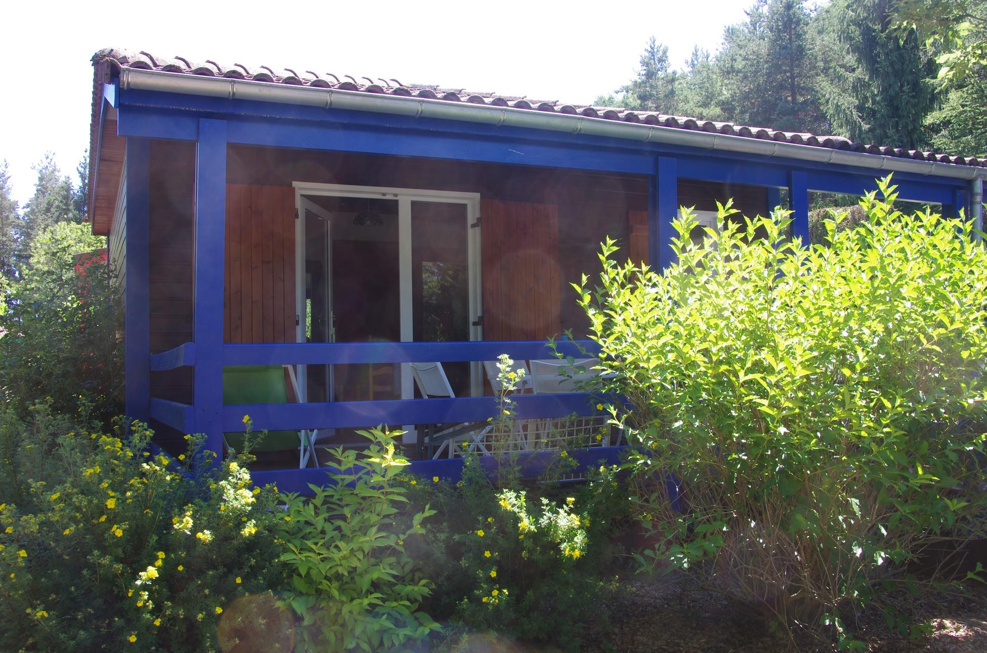 Accommodation - Chalet Marina Confort 30M² 2 Bedrooms - Adapted To The People With Reduced Mobility + Sheltered Terrace 15M² - Flower Camping La Rochelambert