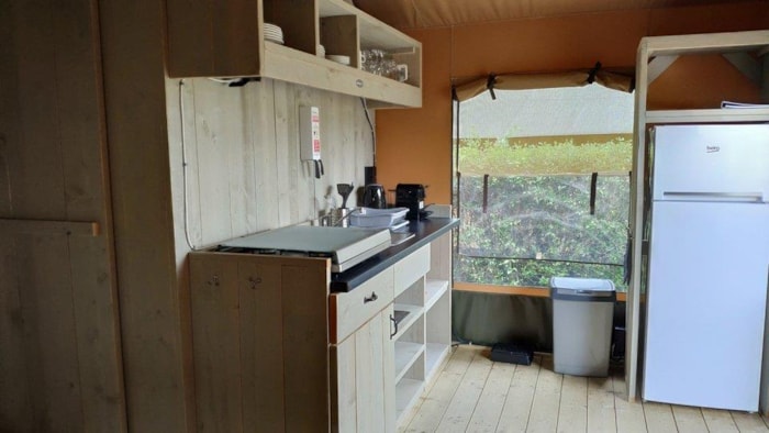 Tenda Di Lusso - 2 Camere Da Letto - 1 Bagno - Terrazza Arredata