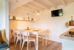 Location - Cabane Confort 3 Chambres 50M² : 1 Ch + 2 Mezz - Rénovée En 2022 - Slow Village Île de Ré