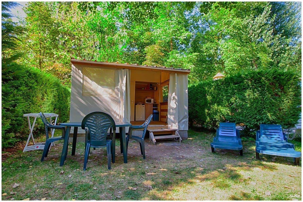 Accommodation - Tithome Au Parc Longue Lègue - 4.10M X 5.20M - Dimanche - Camping Saint-Pal