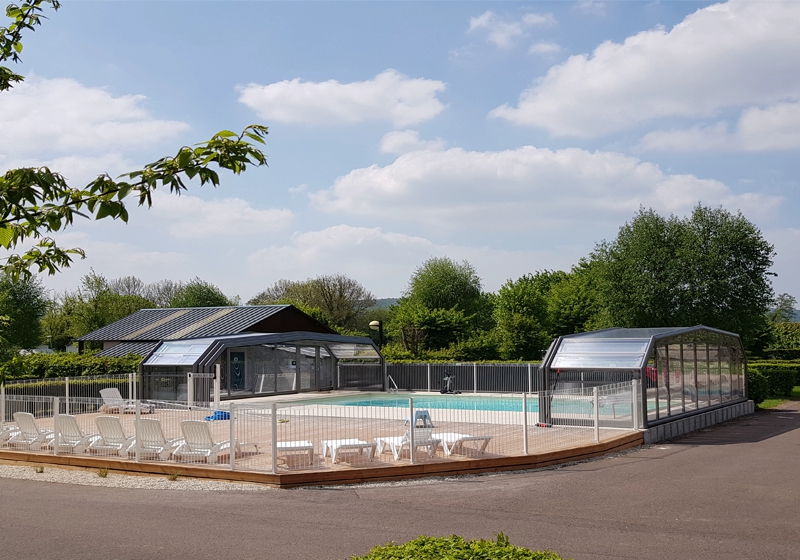 Location - Trappeur Meublée Avec Cuisine Et Sanitaires 21M² - 2 Chambres - - Camping Risle et Seine - Domaine des Etangs