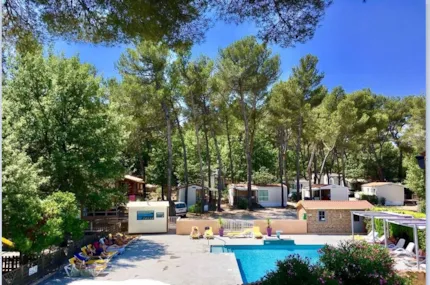 Camping le Devançon - Camping2Be