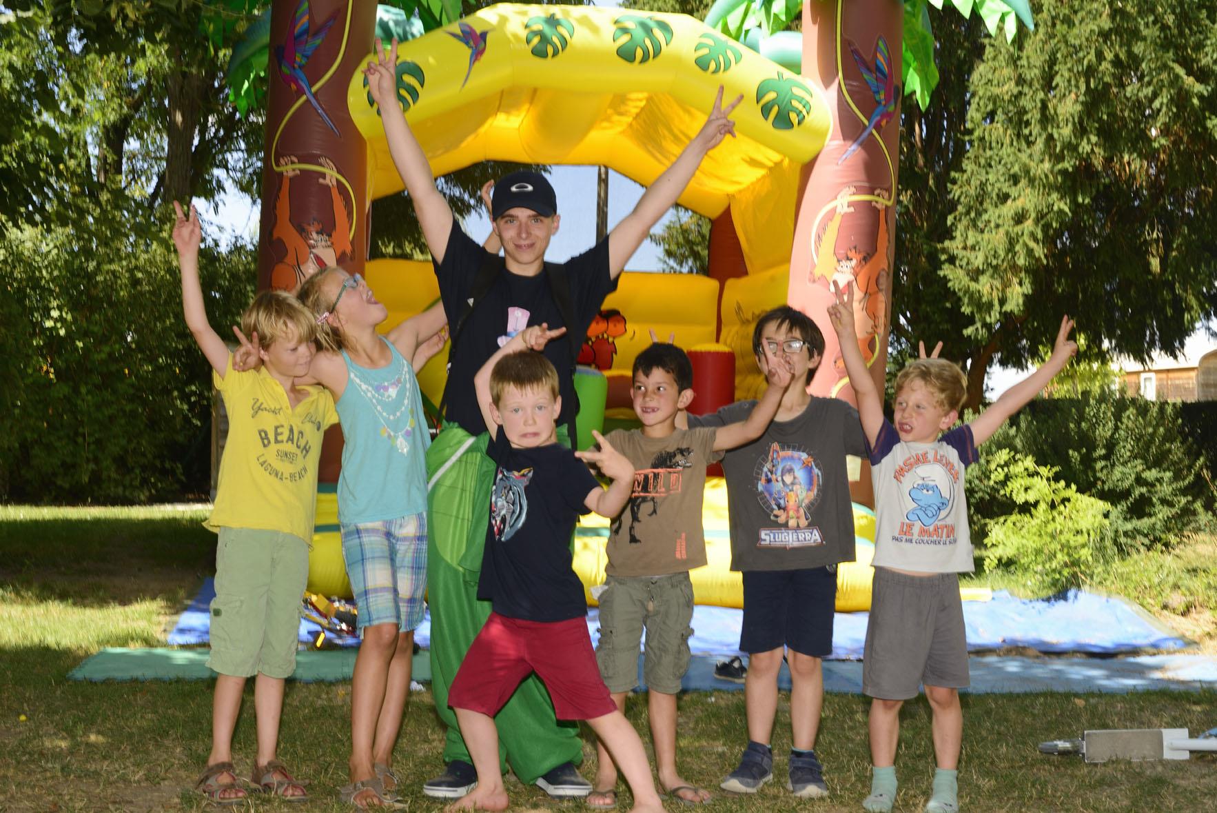 Entertainment organised Camping Les Portes De Sancerre - Saint Satur Entertainment organised Camping Les Portes De Sancerre - Saint Satur