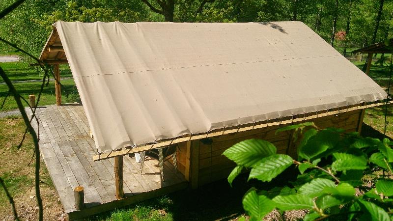 Location - Cabane Du Trappeur - Camping du Mettey****