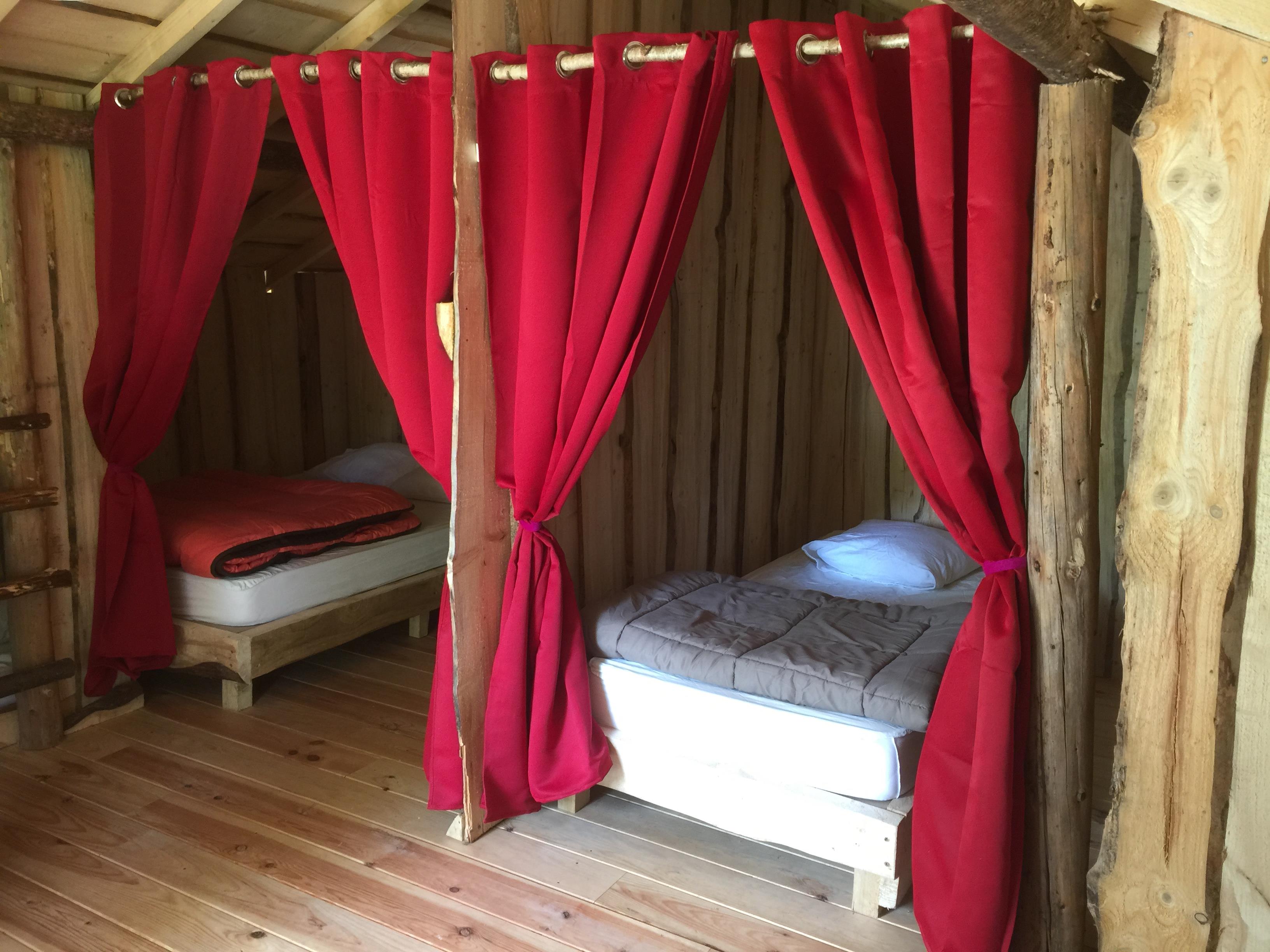 Location - Cabane Du Trappeur - Camping du Mettey****