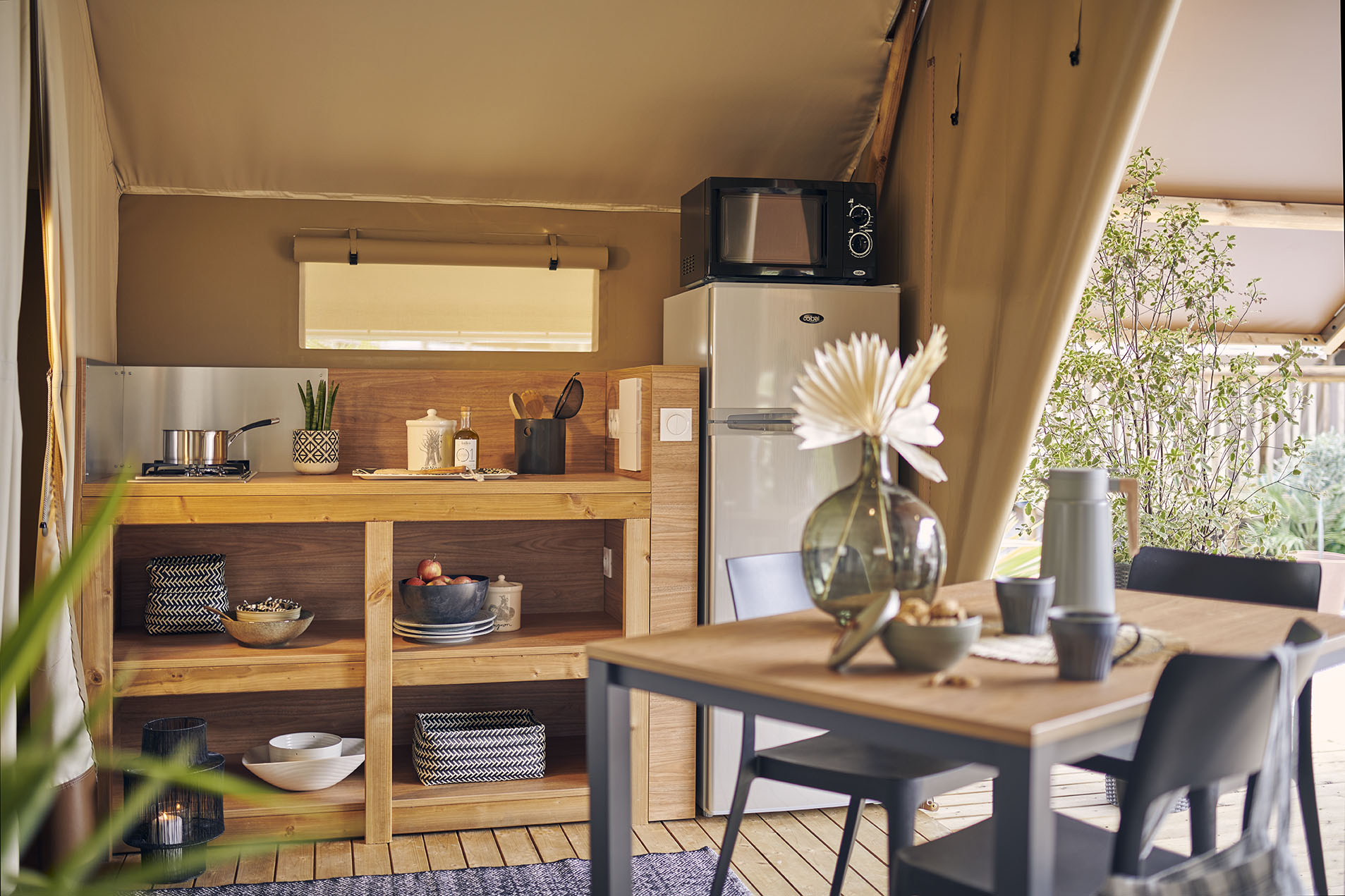 Location - Wood Lodge Confort 30 M² (2 Chambres) - Avec Sanitaire - Flower Camping La Sagne