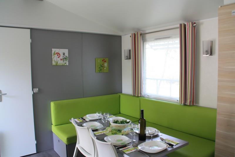 Accommodation - Chalet Bien-Etre 3 Bedrooms 29,7M² With Half-Covered Wooden Terrace - Camping Au Pigeonnier