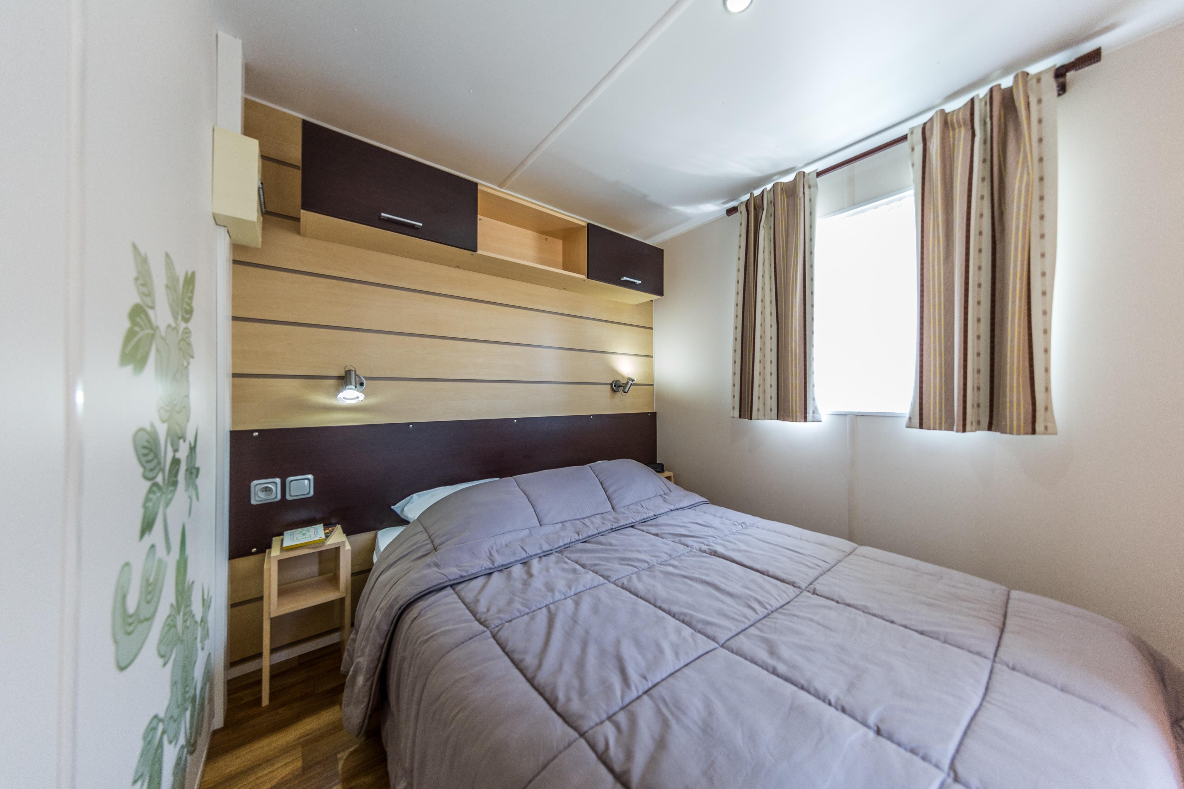 Accommodation - Chalet Super Premium Espace, 2 Bedrooms, Air-Conditioning, 32M² - Camping Au Pigeonnier