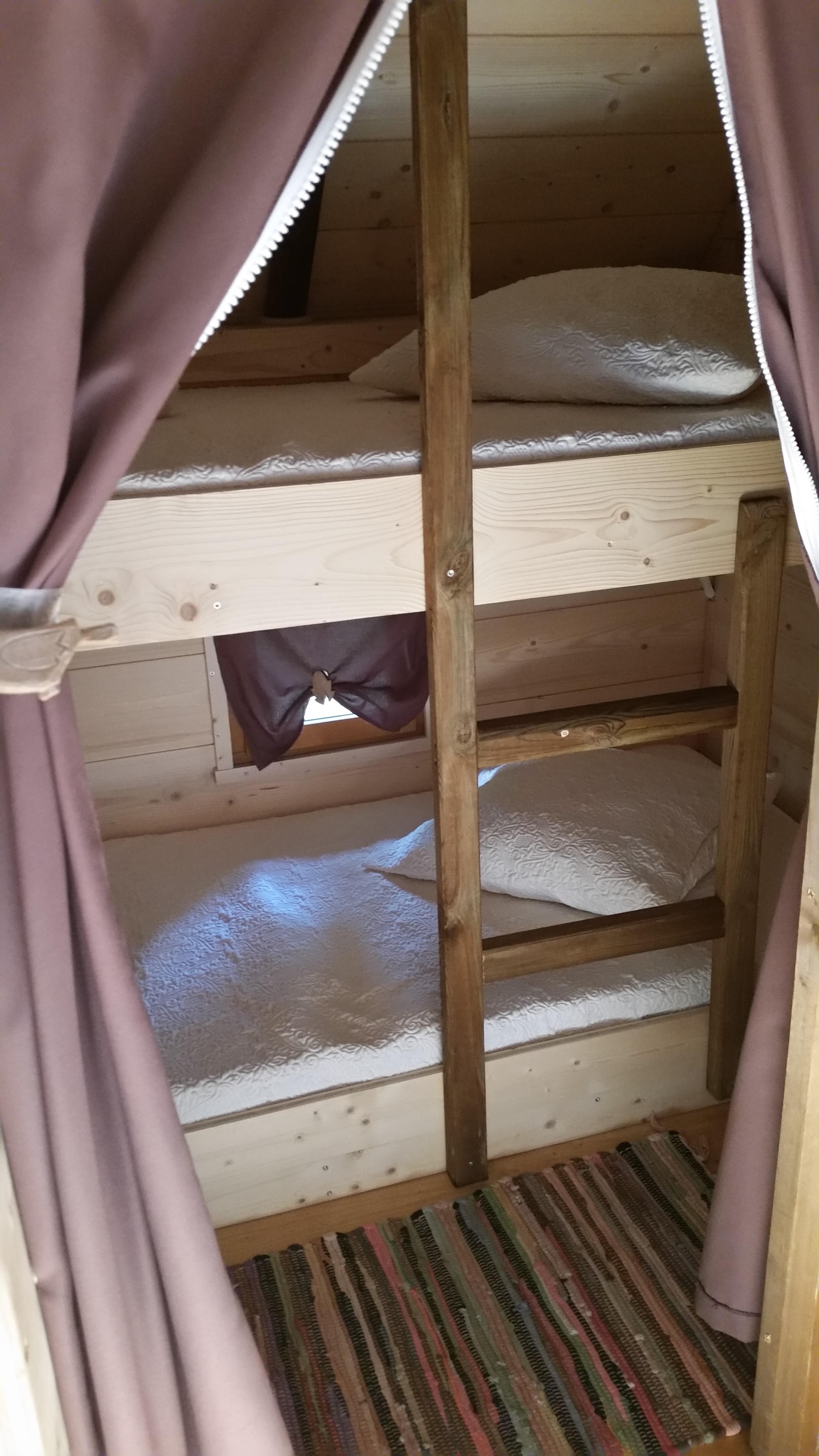 Location - Tente Lodge Canadienne 24M² 2 Chambres + Mezzanine. - Camping Les Auches