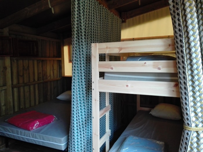 Tenda Palafitta Attrezzata