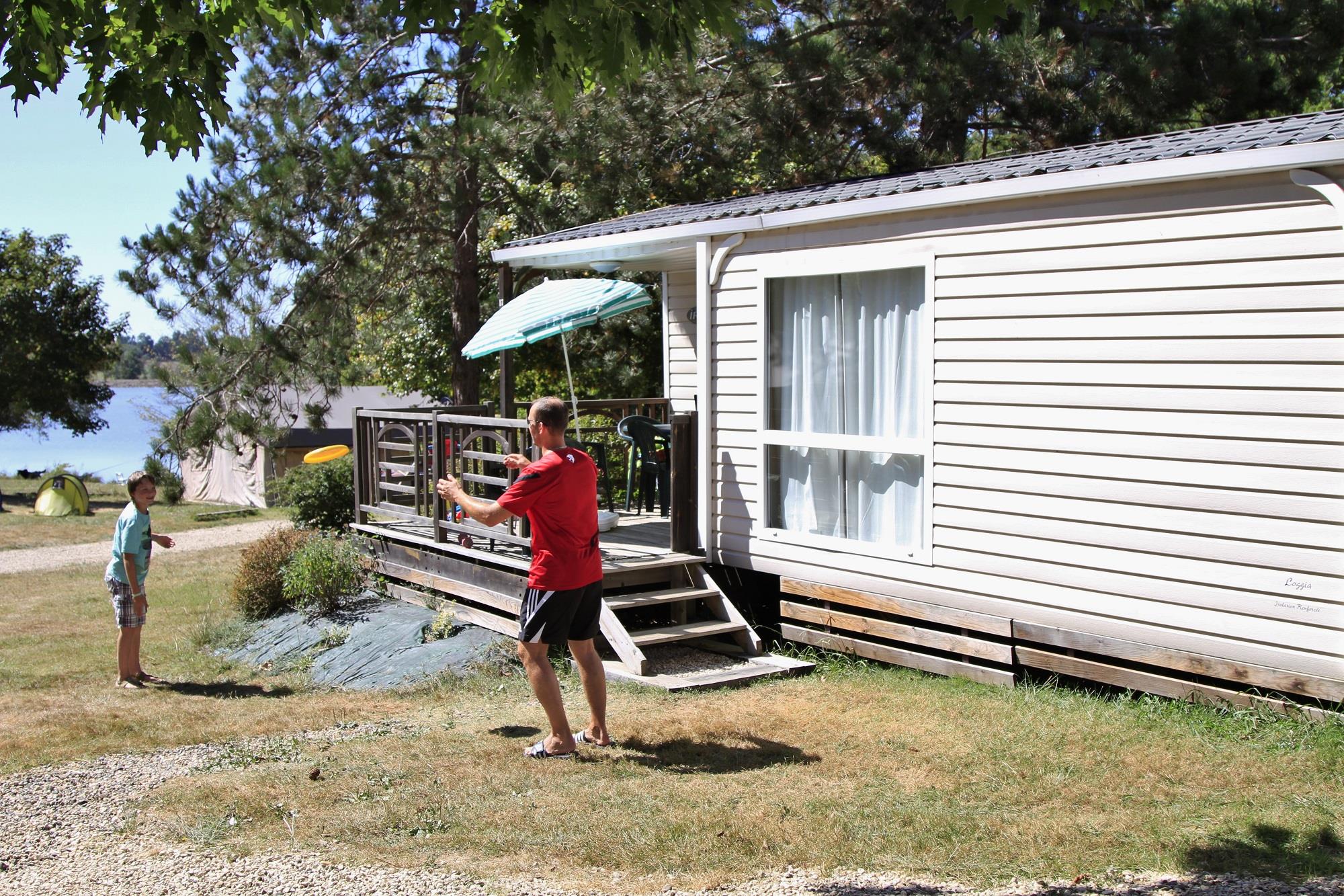 Mietunterkunft - Loisir Confort Loggia 2 Bedrooms. - Camping Les Rives du Lac Mietunterkunft - Loisir Confort Loggia 2 Bedrooms. - Camping Les Rives du Lac