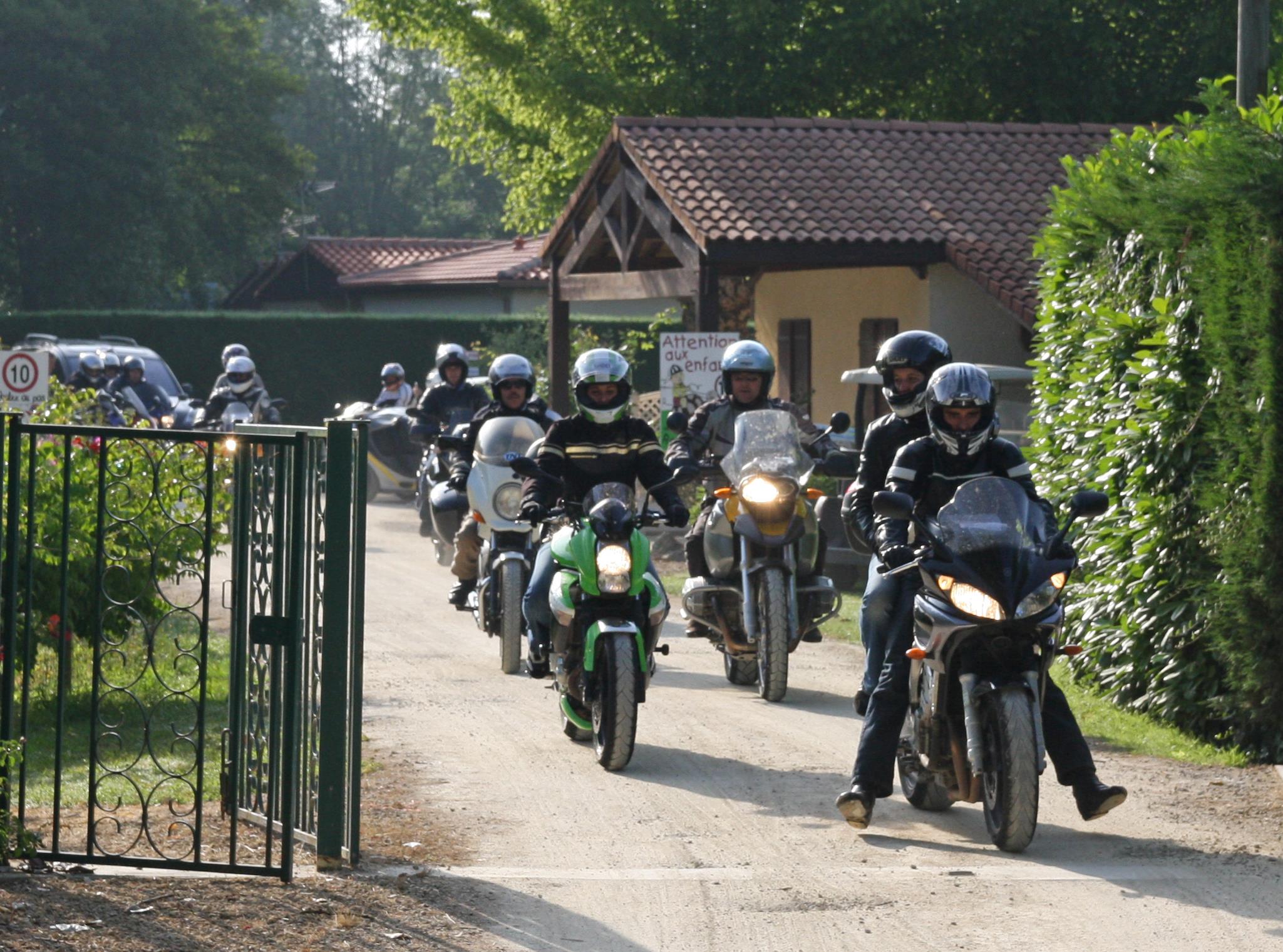 Package Motorcycle / Package + Tent Package Motorcycle / Package + Tent