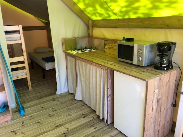 Location - Tente Ecolodge - 4 À 5 Pers - 2 Chambres - Camping du Petit Pont