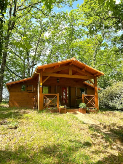 Premium Chalet 35 M², 2 Bedrooms, 1 Bathroom, Covered Terrace, Tv. Premium Chalet 35 M², 2 Bedrooms, 1 Bathroom, Covered Terrace, Tv.