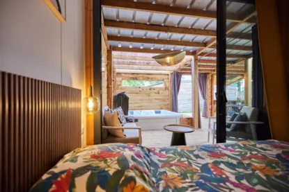 Premium Cabane Côté Nature With Spa 35M² 5 P. (2 Bedrooms) + Air Conditioning + Covered Terrace Premium Cabane Côté Nature With Spa 35M² 5 P. (2 Bedrooms) + Air Conditioning + Covered Terrace