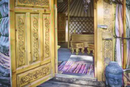 Location - Yourte Mongole Sans Sanitaires - Camping Le Reclus