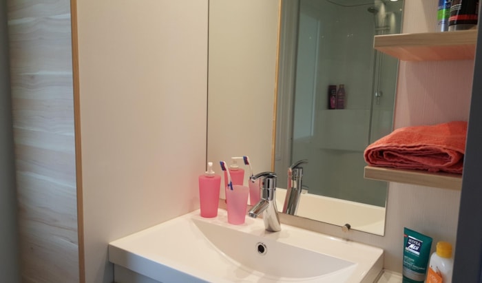 Mobilhome 'Univers Prestige' 36M² + 3 Habitaciones + Terraza Cubierta 18M²