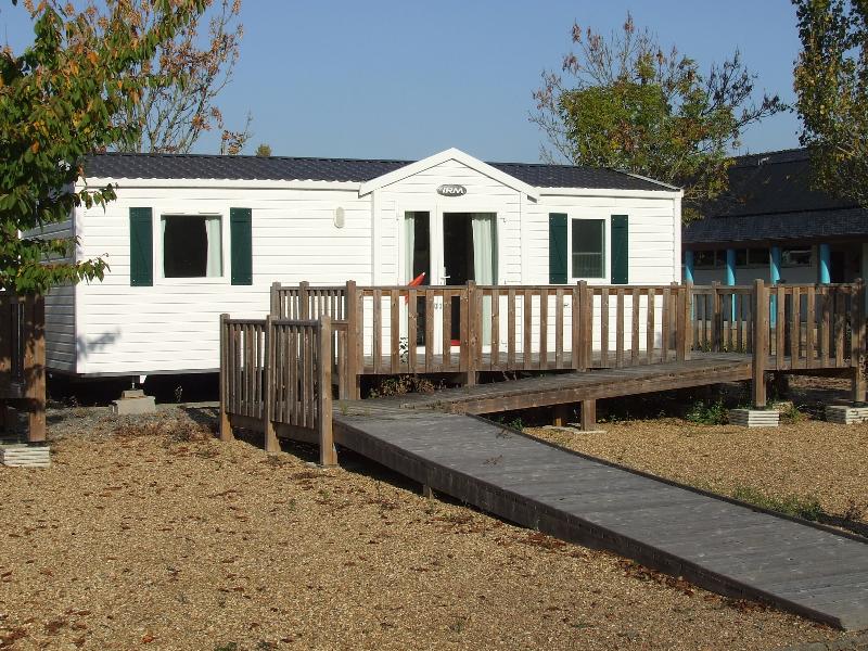 Service Handicapé Camping D'angers - Lac De Maine - Angers Service Handicapé Camping D'angers - Lac De Maine - Angers