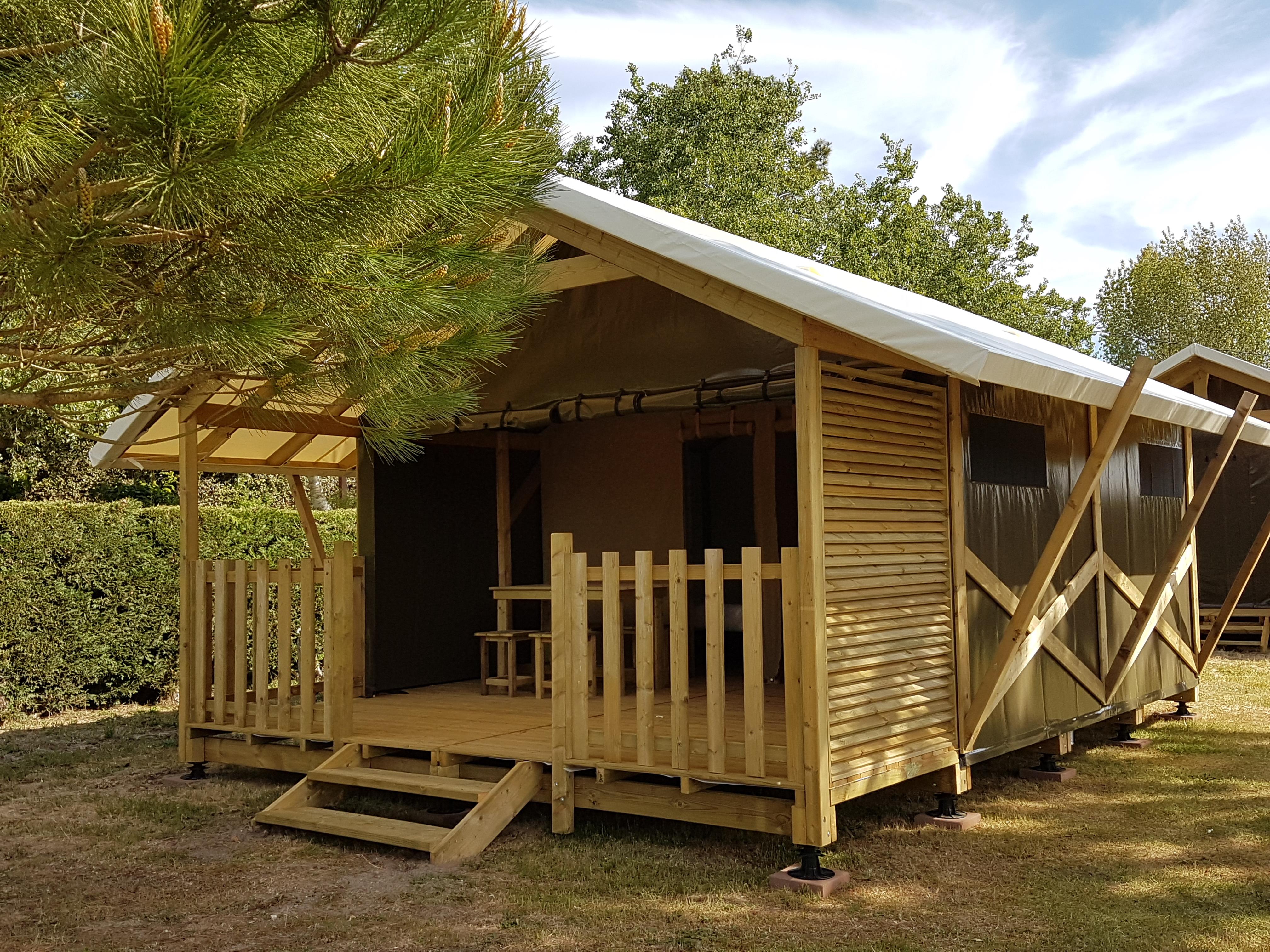 Canvas Bungalow 2 Bedrooms + Sheltered Terrace Canvas Bungalow 2 Bedrooms + Sheltered Terrace