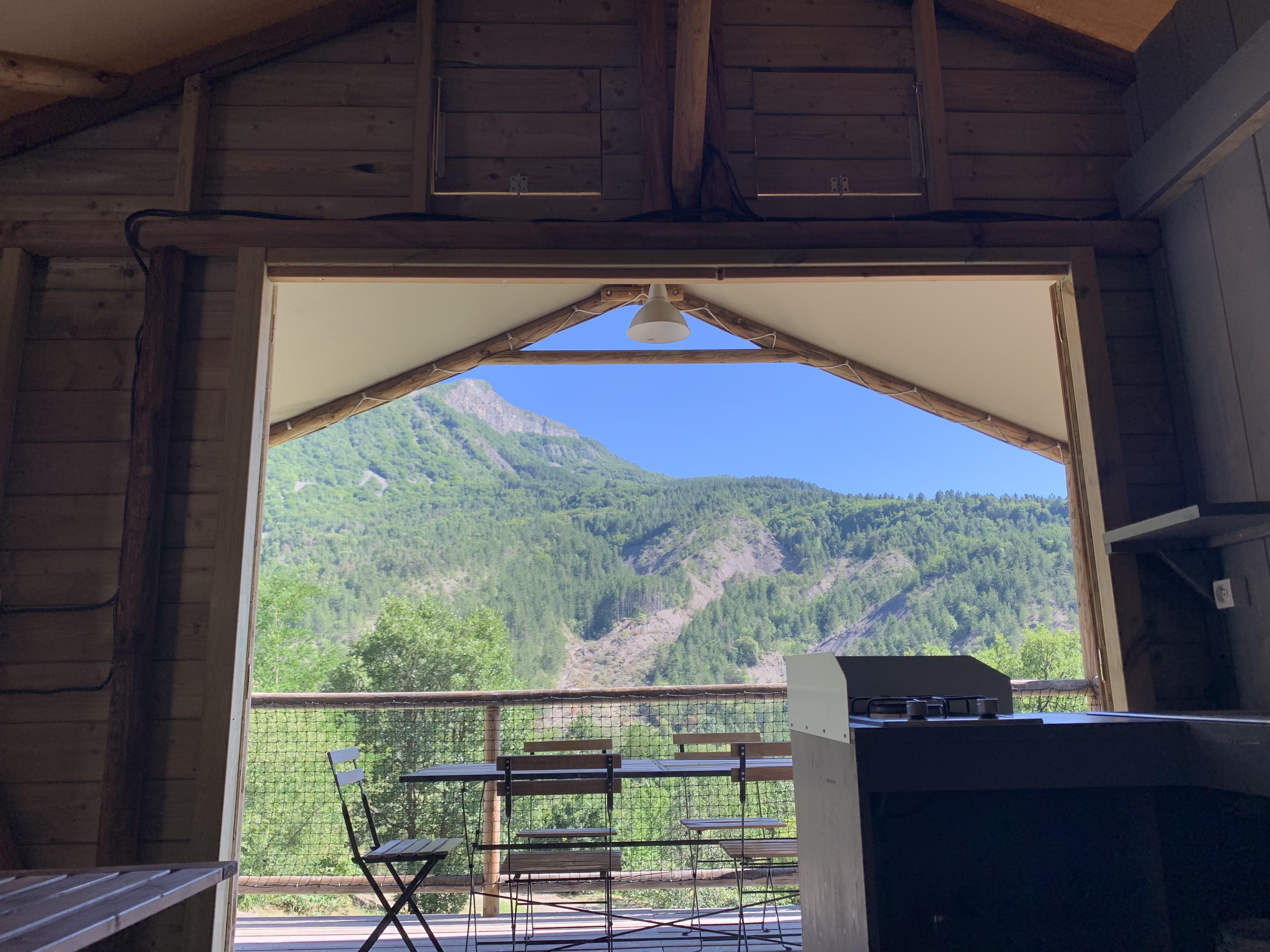 Location - Cabane Lodge Sur Pilotis 34M² 2 Chambres Dont Terrasse Couverte 10M² - Flower Camping Le Clot du Jay