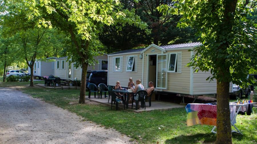 Accommodation - Super Titania (3 Bedrooms) - Camping du VIADUC