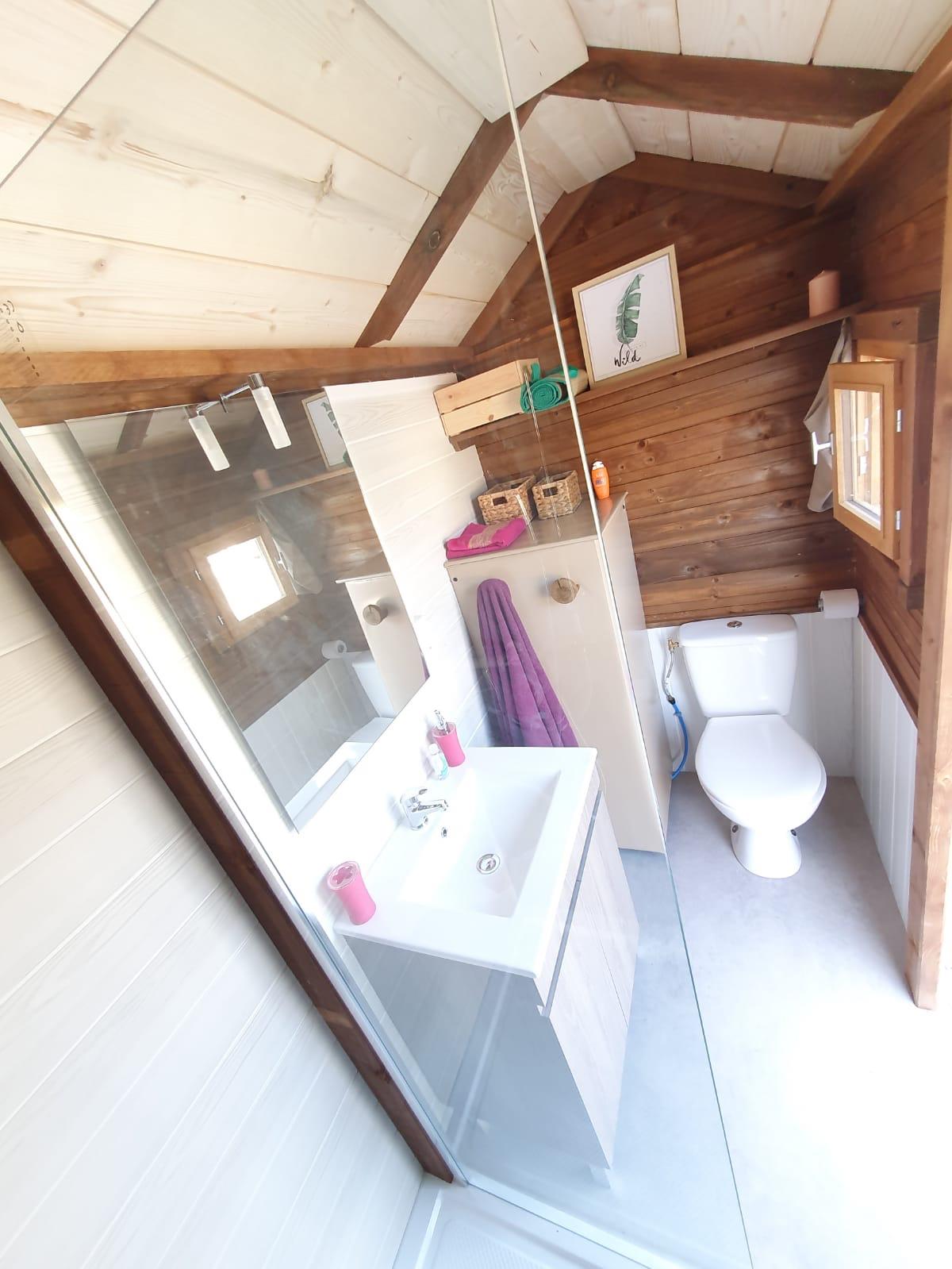 Pitch - Pitch + Individual Sanitary Package - Camping La Peyrade