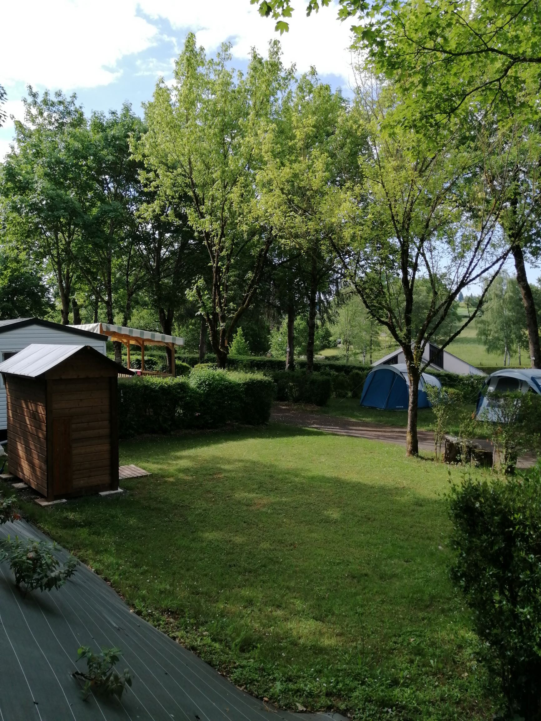 Pitch - Pitch + Individual Sanitary Package - Camping La Peyrade