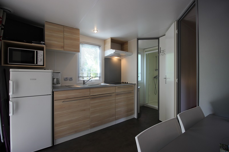 Accommodation - Mobile Home 28M ² Terrace Integrated 2 Bedrooms - Camping La Peyrade