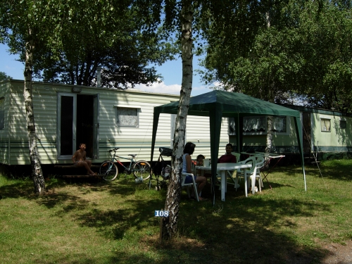 Huuraccommodatie - Stacaravan Met Eigen Sanitair 24M² - Camping Les Cantarelles Huuraccommodatie - Stacaravan Met Eigen Sanitair 24M² - Camping Les Cantarelles