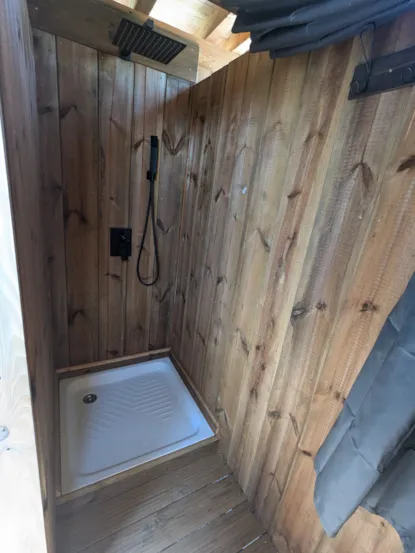 Small Hut Small Hut