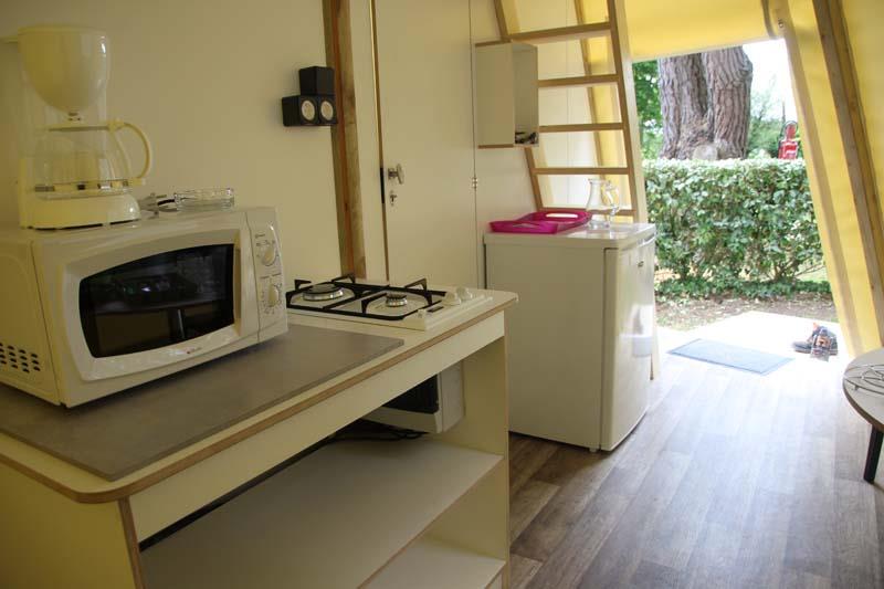 Location - Tipi 4 Pers. - 2 Chambres - Avec Wc Et Sdb - Camping L'Étang du Pays Blanc