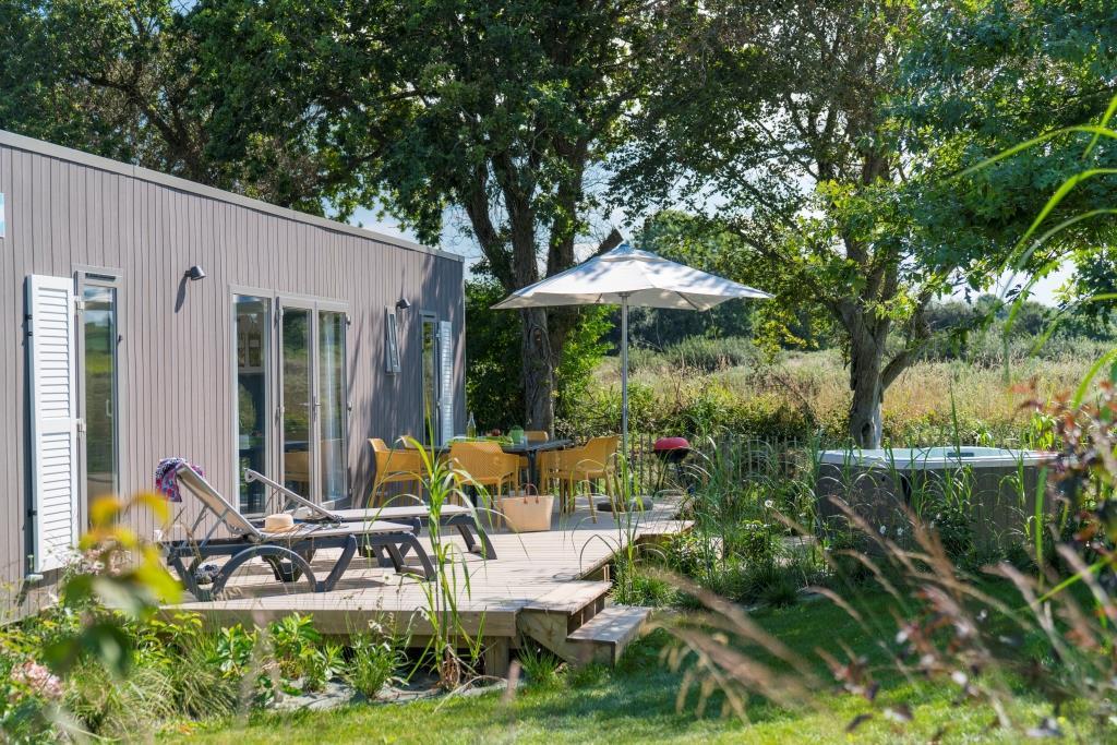 Cottage Natura Lodge Premium 3 Bedrooms 2 Bathrooms + Spa Cottage Natura Lodge Premium 3 Bedrooms 2 Bathrooms + Spa