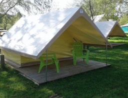 Location - Tente Treck Prête À Dormir 1 Chambre Sans Sanitaires - Camping Au Bord de Loire