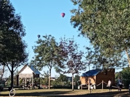 Location - Bivouac Sur Pilotis Prête À Dormir 1 Chambre Sans Sanitaires - Camping Au Bord de Loire