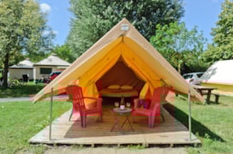 Location - Tente Treck Prête À Dormir 1 Chambre Sans Sanitaires - Camping Au Bord de Loire