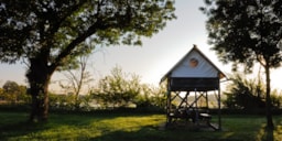 Location - Bivouac Sur Pilotis Prête À Dormir 1 Chambre Sans Sanitaires - Camping Au Bord de Loire