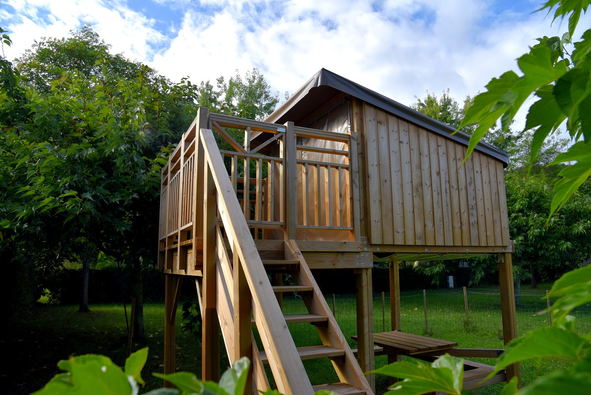 Location - Tente Sur Pilotis Bélay 1 - Camping RIVIERE DE CABESSUT