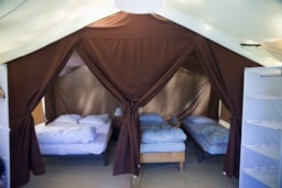 Location - Nature - Tente Cabanon 25M² - 2 Chambres - Sans Sanitaires - Camping La Grangeonne