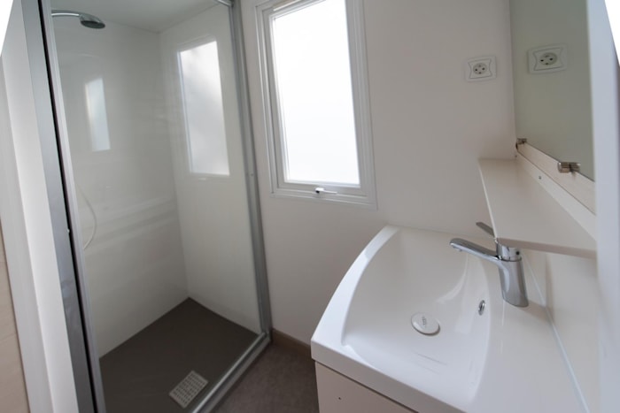 Mobilhome Horizon 2 Chambres ( Ombragé Par Une Rangée D'arbres )