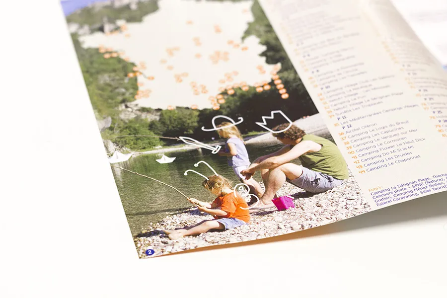 Illustration page intérieure magazine Kindercampings