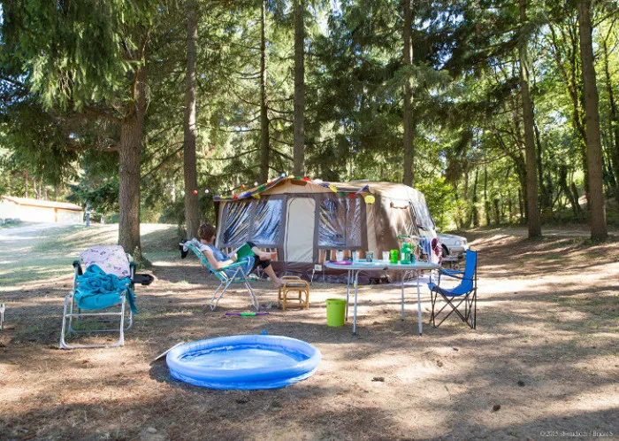 Camping dans la Drôme des collines