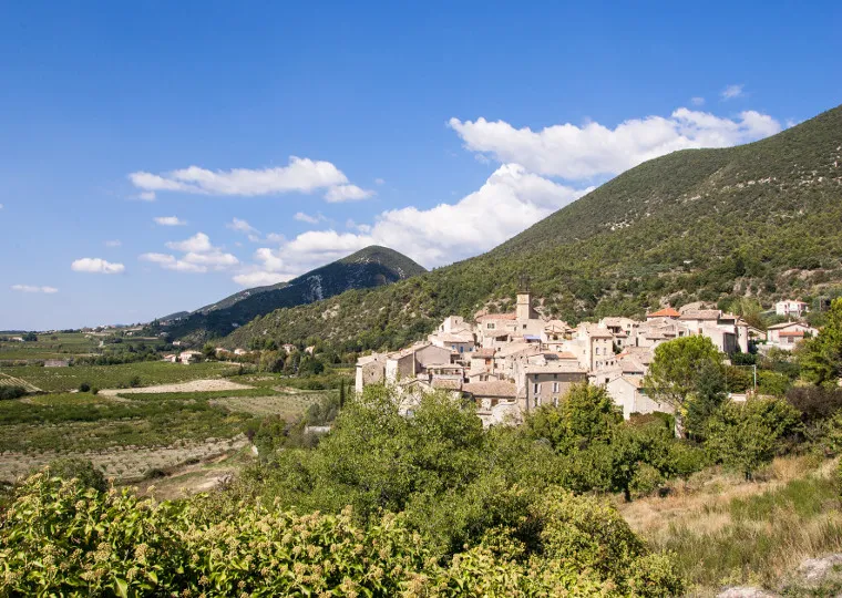 Découvrez la Drôme provençale en camping