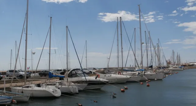 Laurent takes you to Hérault - CampingDirect - Image n°1