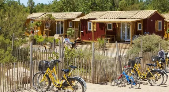 Camping France avec accès direct à la mer - CampingDirect - Image n°1