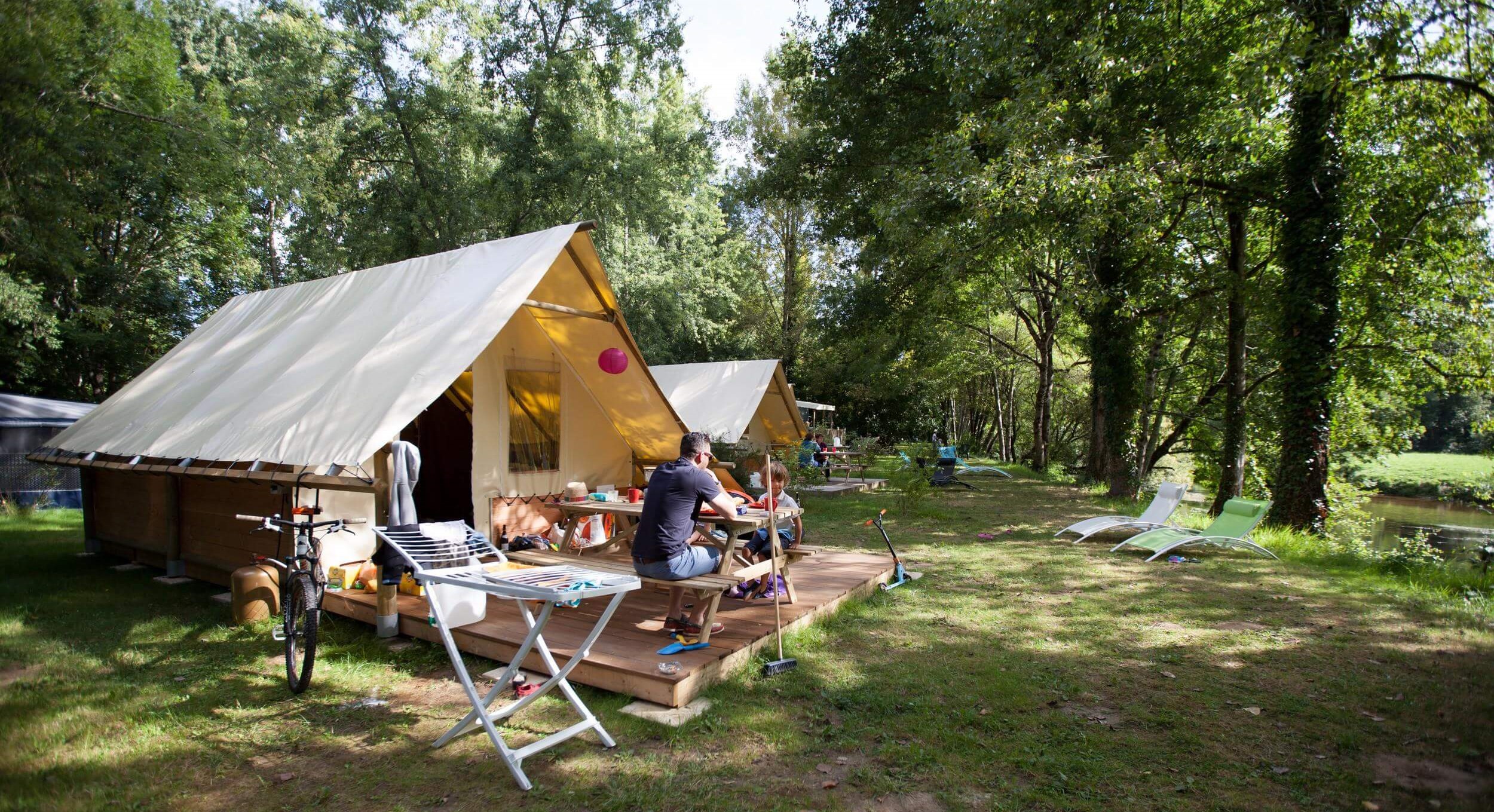 Camping Perigod vert : visitez le Perigord Vert en Dordogne (24)