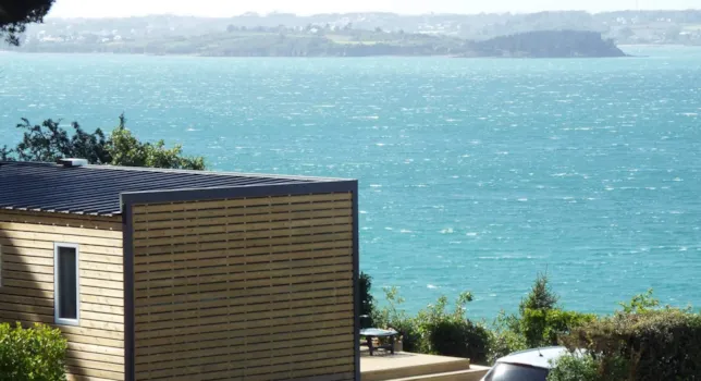 Camping Côtes d'Armor avec accès direct à la mer - CampingDirect - Image n°2