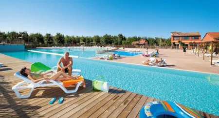 Languedoc Roussillon bord mer piscine - Camping Direct